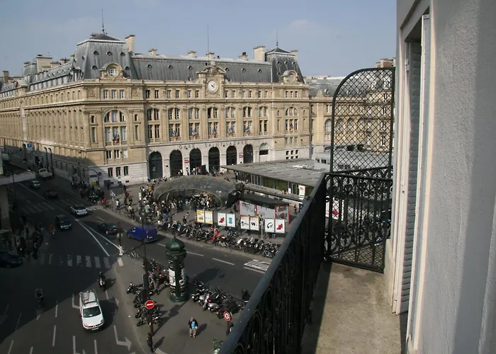 Hotel Bellevue Saint-Lazare