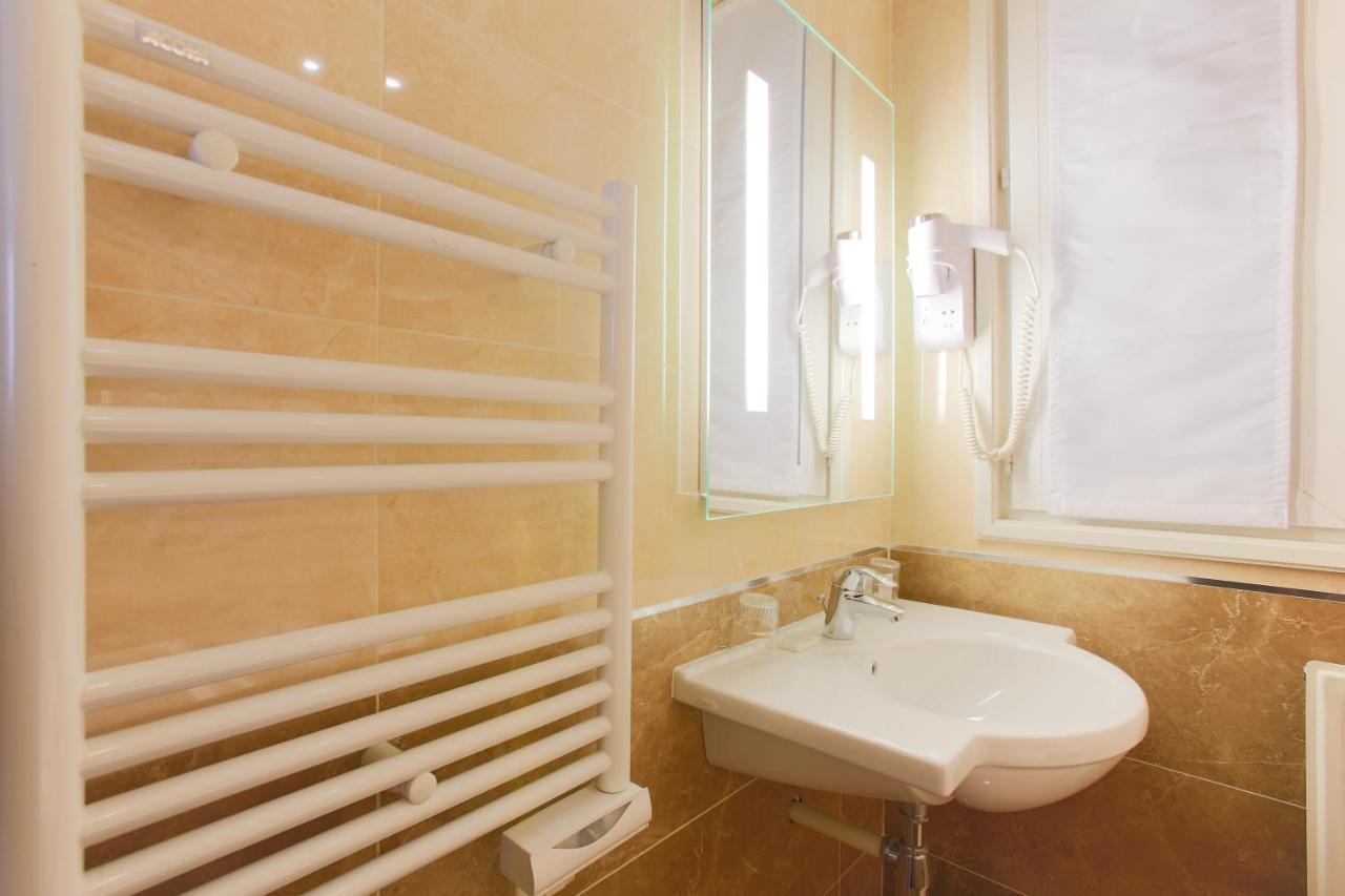 Bellevue Saint-lazare Hotel París
