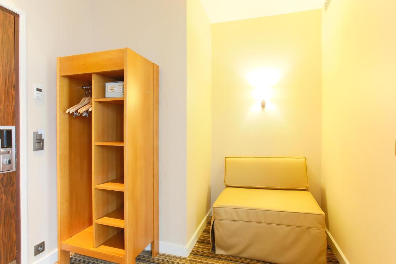 Hotel Bellevue Saint-lazare París
